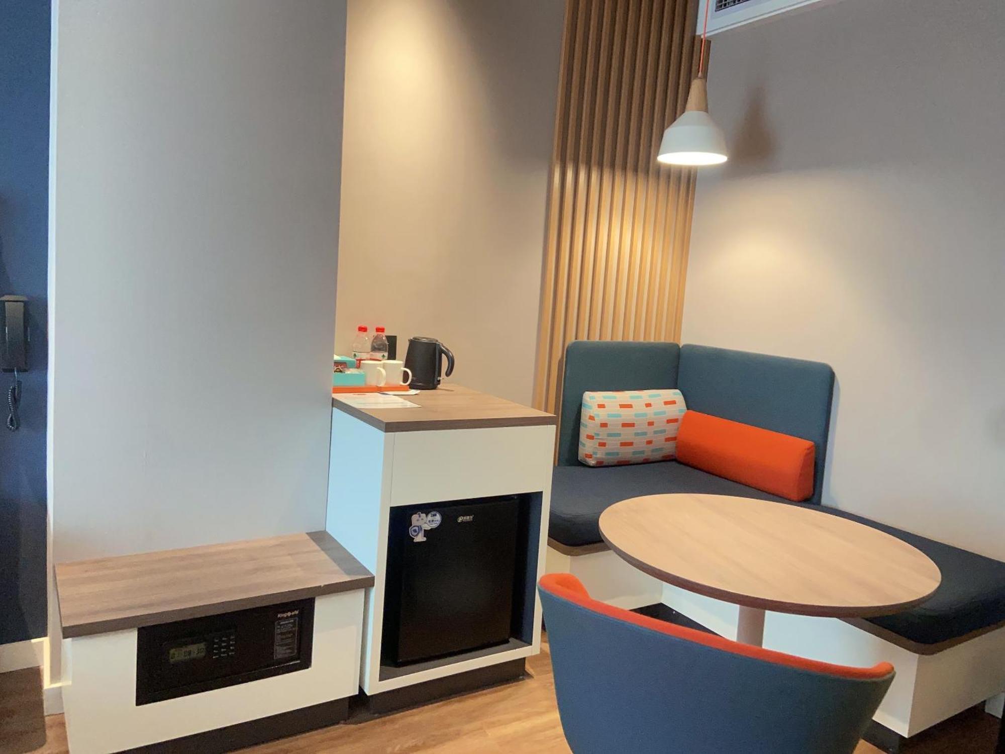 Holiday Inn Express Shanghai Expo Centre By Ihg Ngoại thất bức ảnh